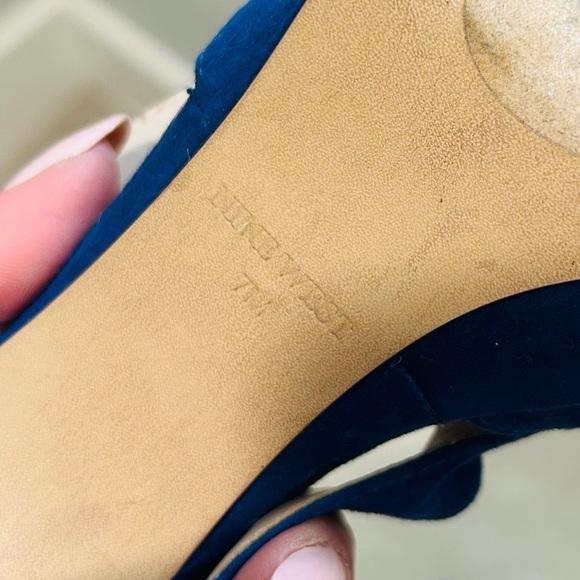 Nine West heels, shoes, size 7, blue, heel 5”, Worn once, good condition. - Picture 4 of 10